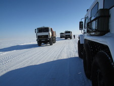 Более 640 километров зимних автодорог восстановили и построили в Западной Сибири