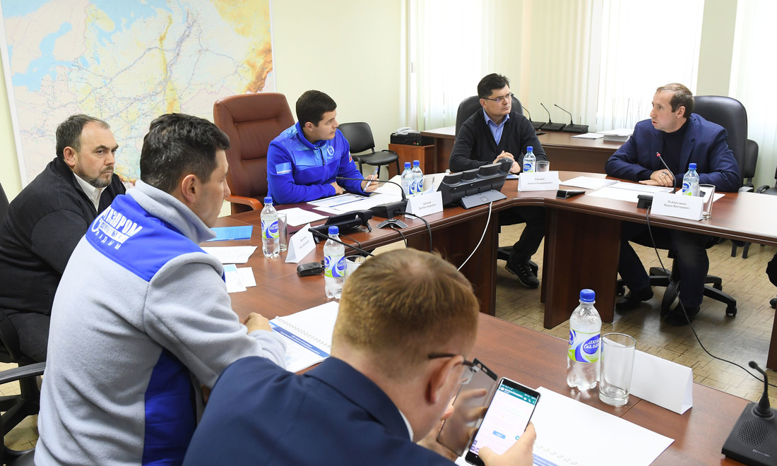 На совещании  обсуждались актуальные вопросы реализации производственных проектов ПАО «Газпром» в регионе